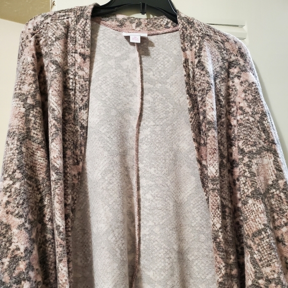 LuLaRoe Other Lularoe Tracy Poshmark